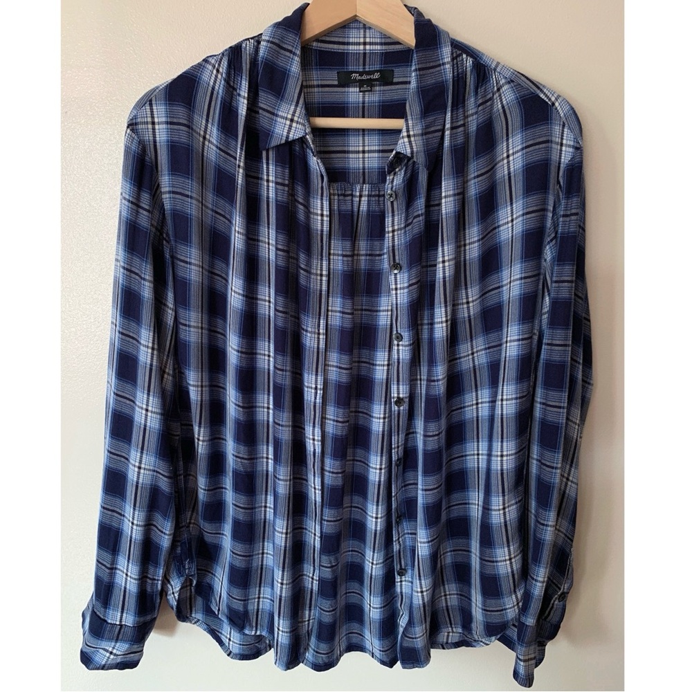 Madewell • M • Button Up Long Sleeve Blue Plaid Top